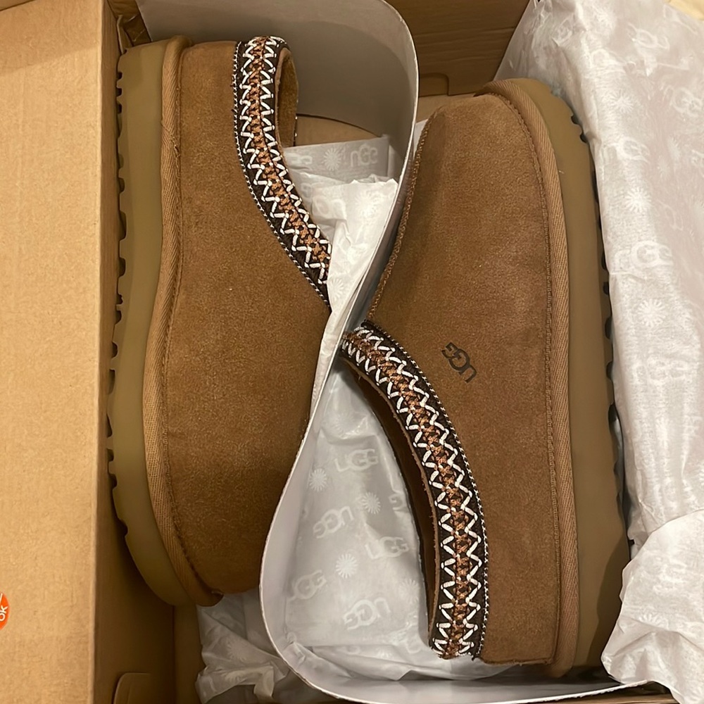 Ugg
